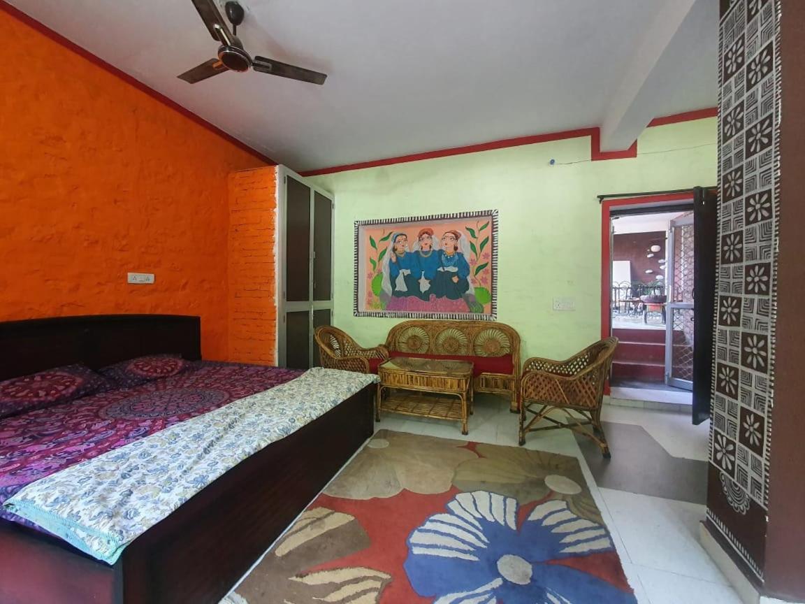 Utsav Riverbank Homestay Haldwāni Exterior foto
