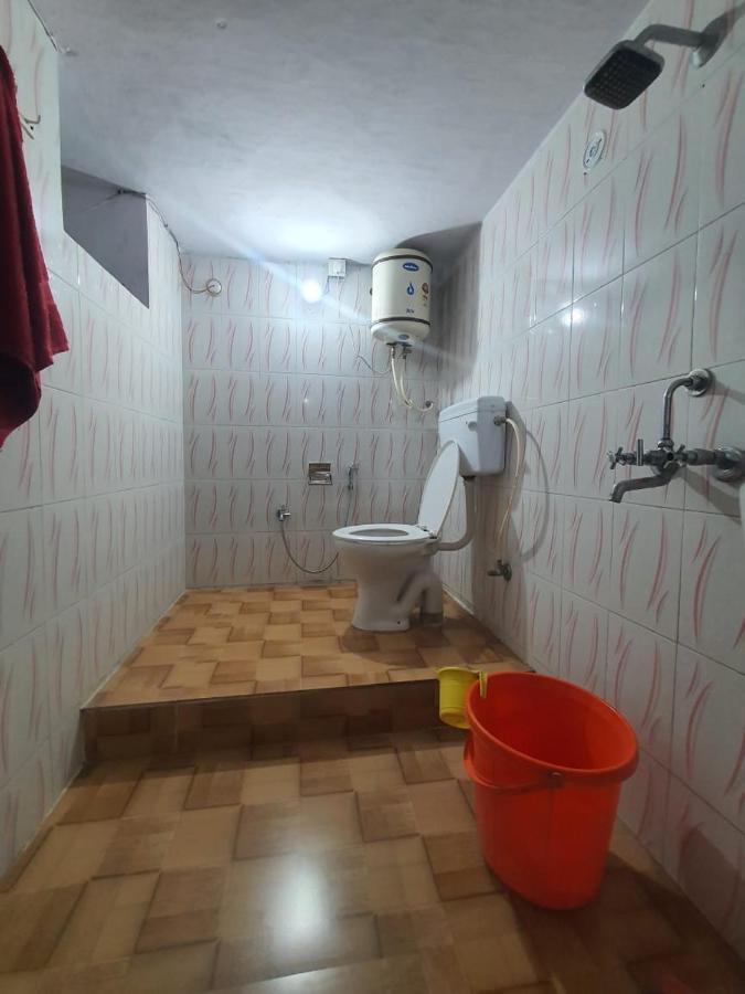 Utsav Riverbank Homestay Haldwāni Exterior foto
