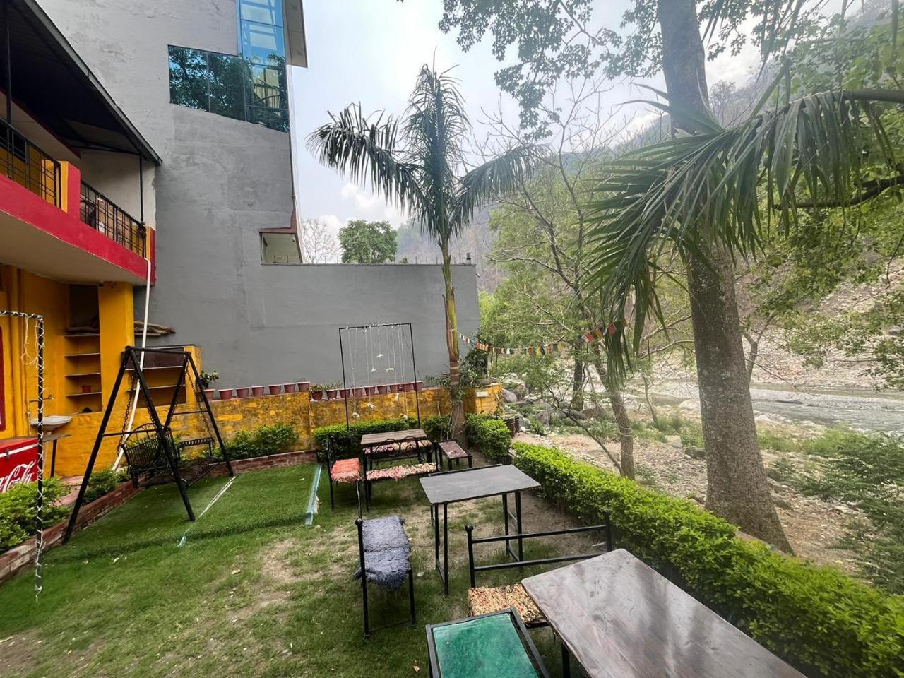 Utsav Riverbank Homestay Haldwāni Exterior foto