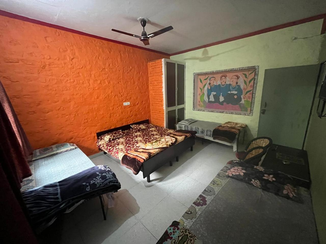 Utsav Riverbank Homestay Haldwāni Exterior foto